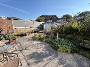 Photo 22- click for photo gallery